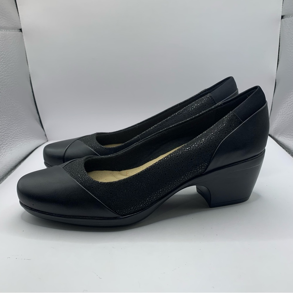 Clarks Emily Alexa Mid Heel Pumps Sz 8 - Black